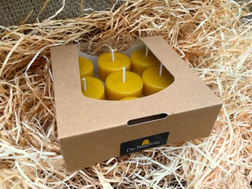 9 Teelichter aus reinem Bienenwachs