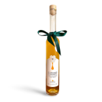 Golden honey schnapps with elegance